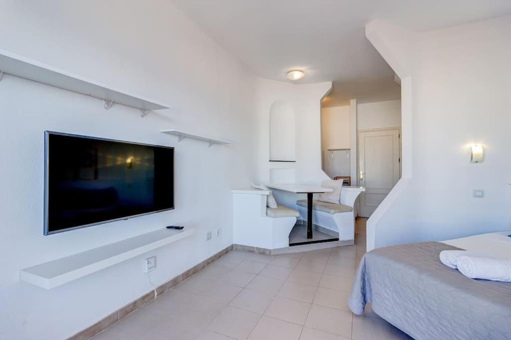 Bonito Estudio Playa Paraiso Con Vista Al Mar By Paramount Holidays Costa Adeje  Eksteriør billede